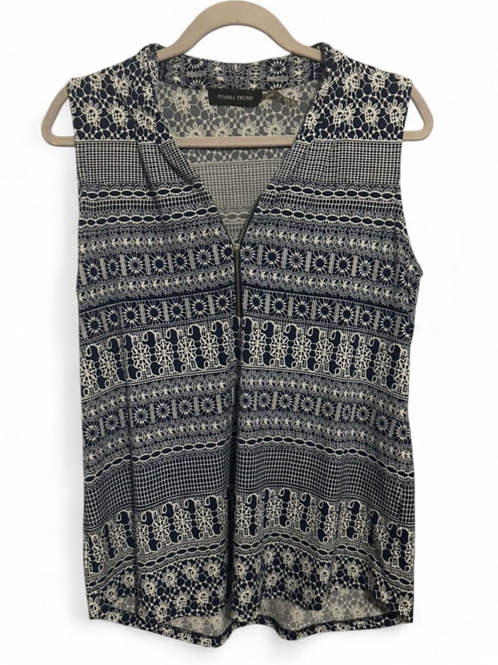 Ivanka Trump Navy and Cream Sleeveless Patterned V-Neck Tank